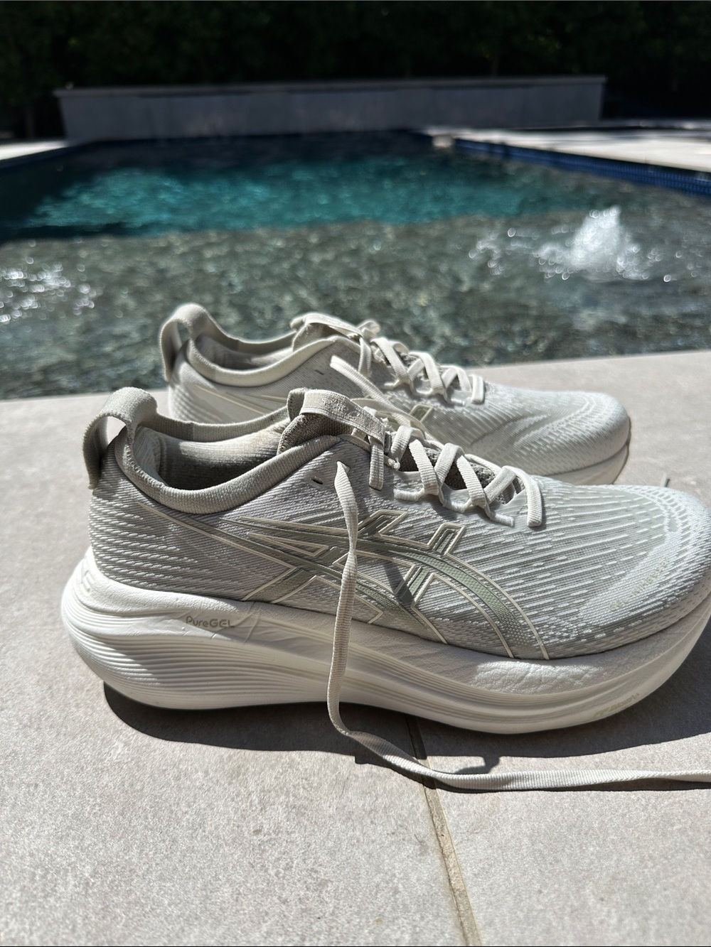 Asics Gel- Nimbus 37 Women's Lake Grey/White Sage Running Sneakers